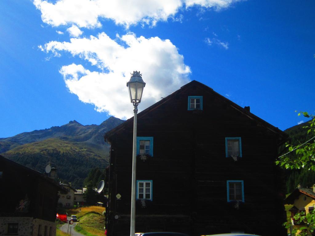 Casa Canton Livigno Phòng bức ảnh